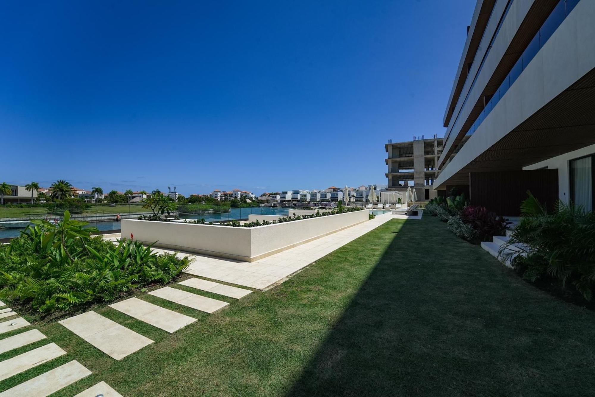 Marina Garden Cap Cana By Homes Punta Cana