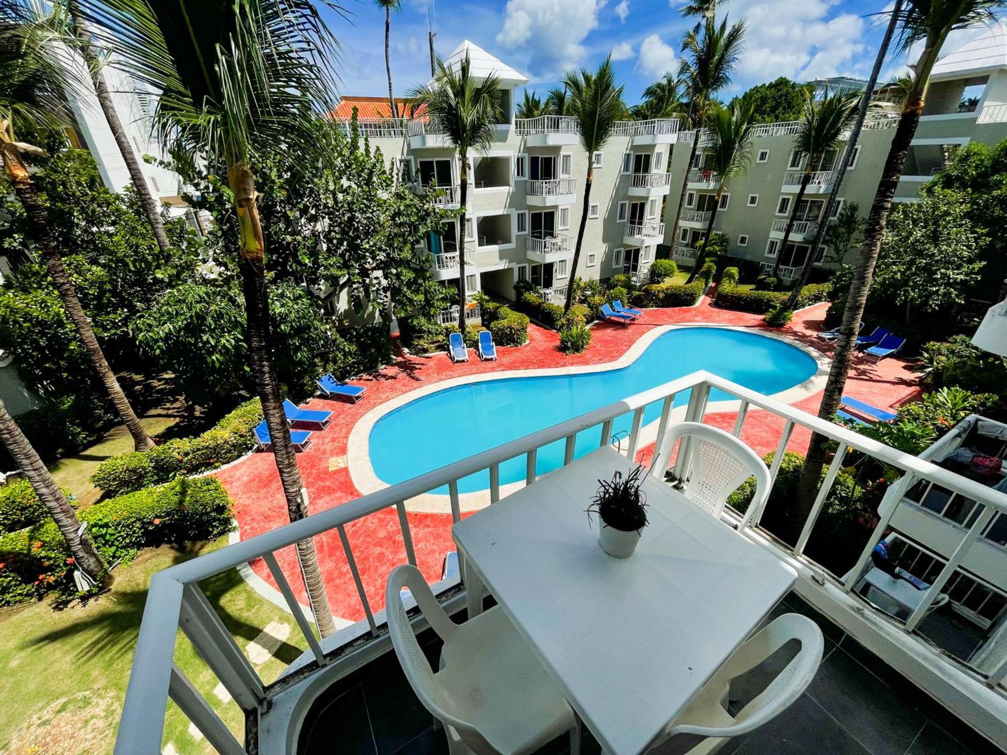 Hotel Tropical Adventure Sol Caribe Pool Club & Punta Cana