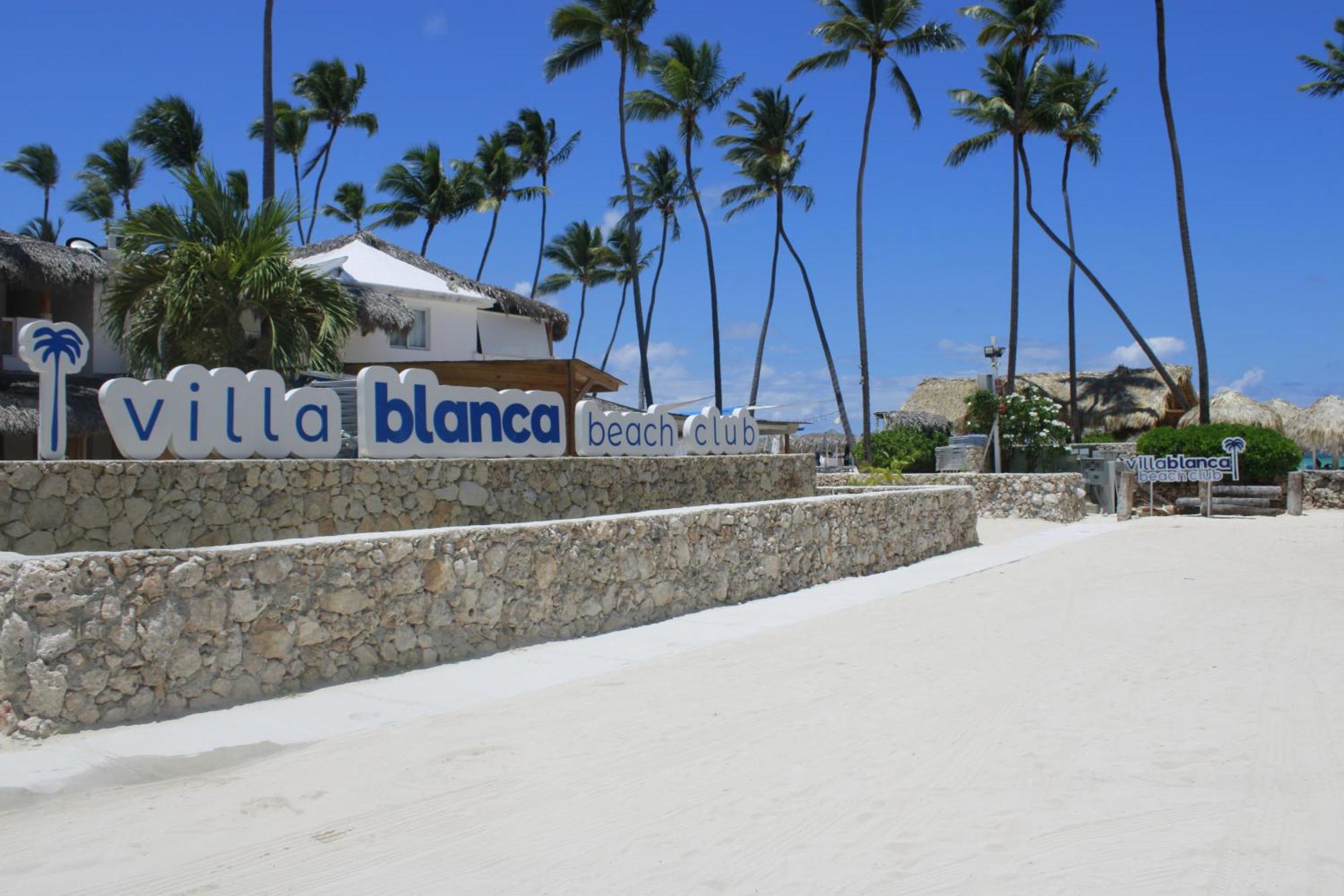 Getaway En Bavaro Deluxe Apartment