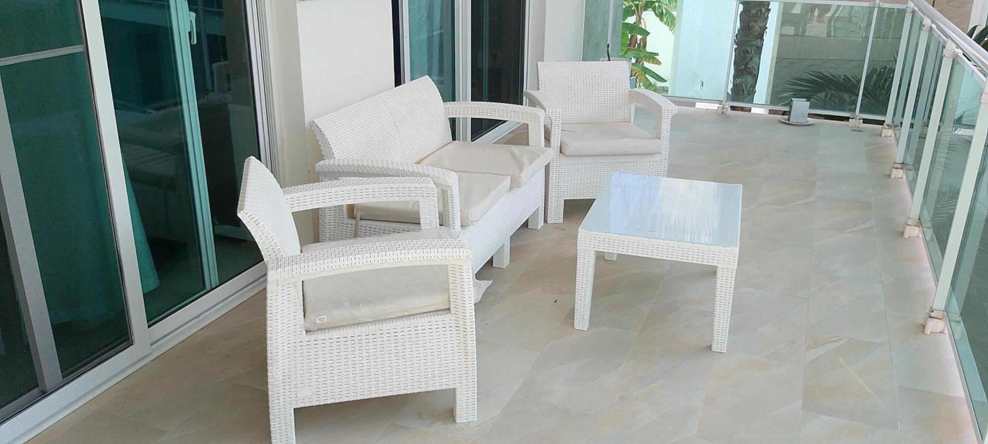 Apartment Mia Hermosa Balconies E202