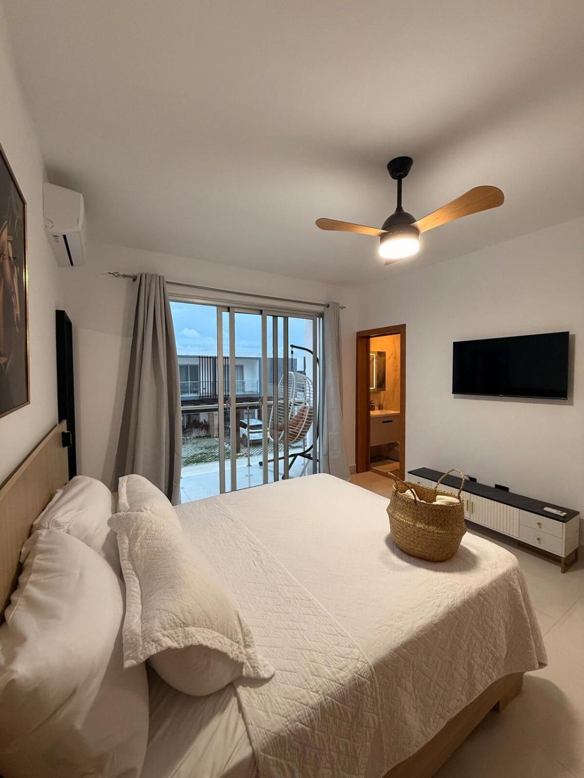 Villa Punta Cana, Vista Cana Downtown