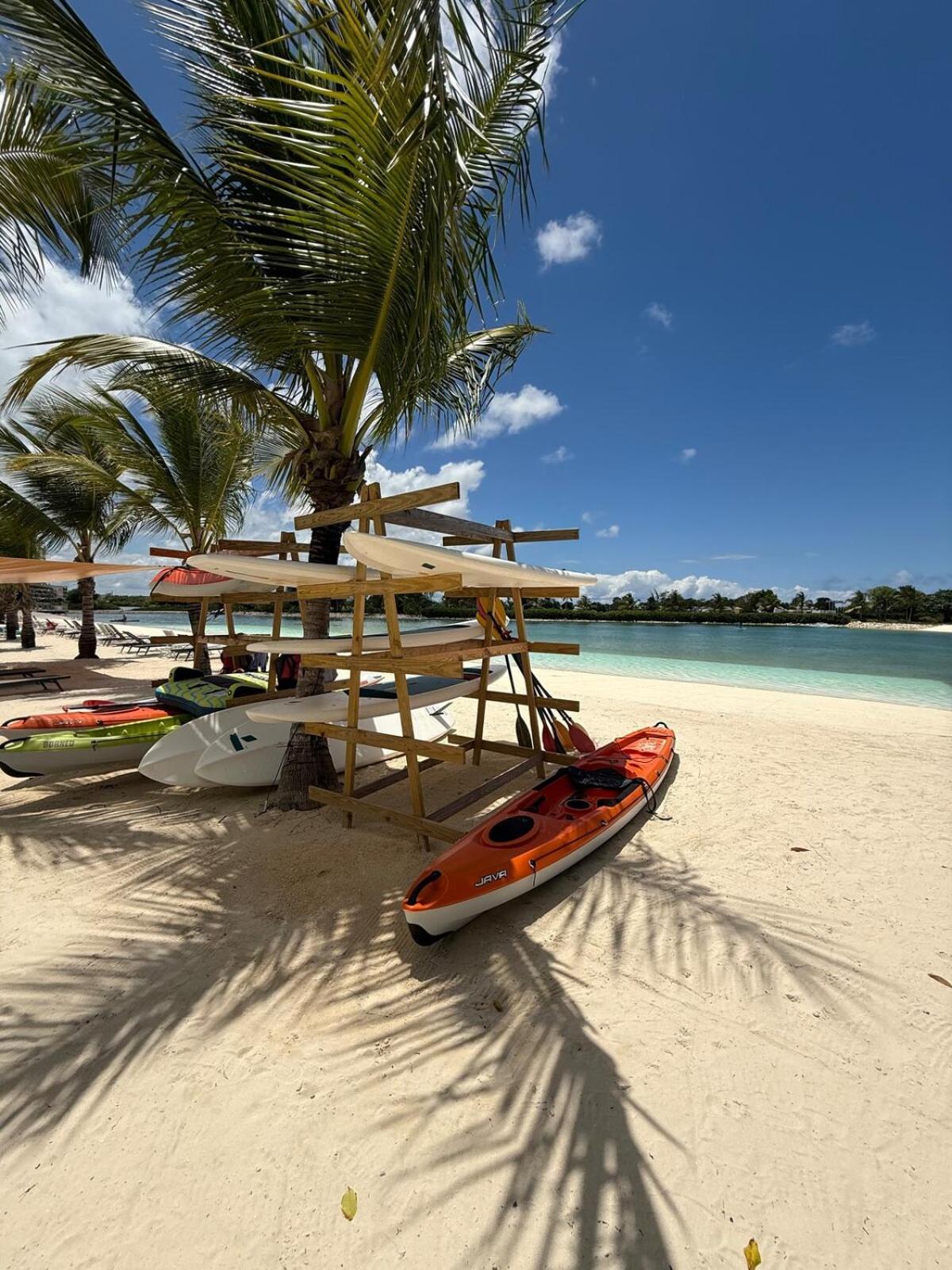 Villa Punta Cana, Vista Cana Downtown