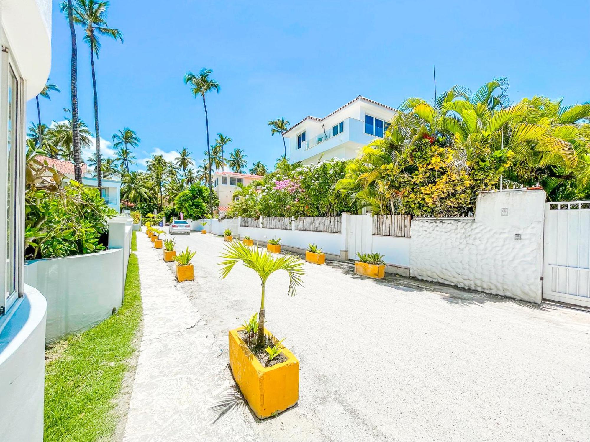 Hotel & Long Term Vacation Bavaro Club & 5*