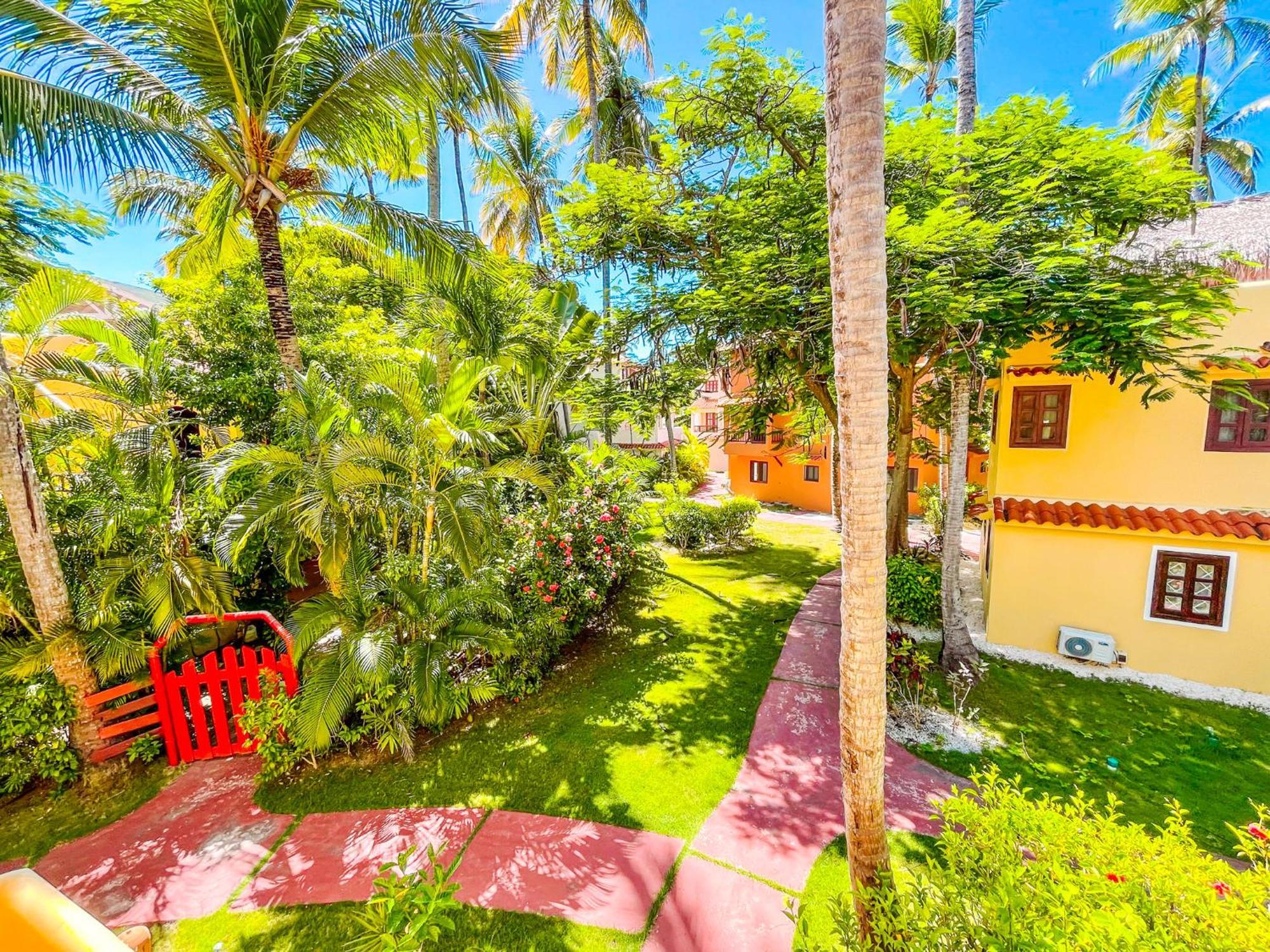 Hotel & Long Term Vacation Bavaro Club &
