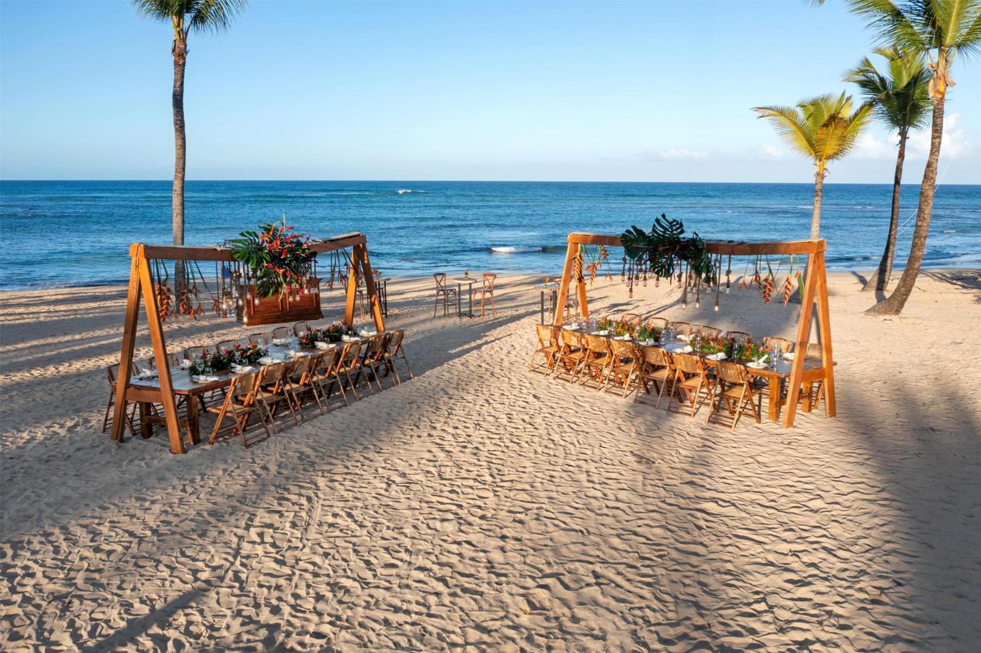 Wyndham Alltra Resort