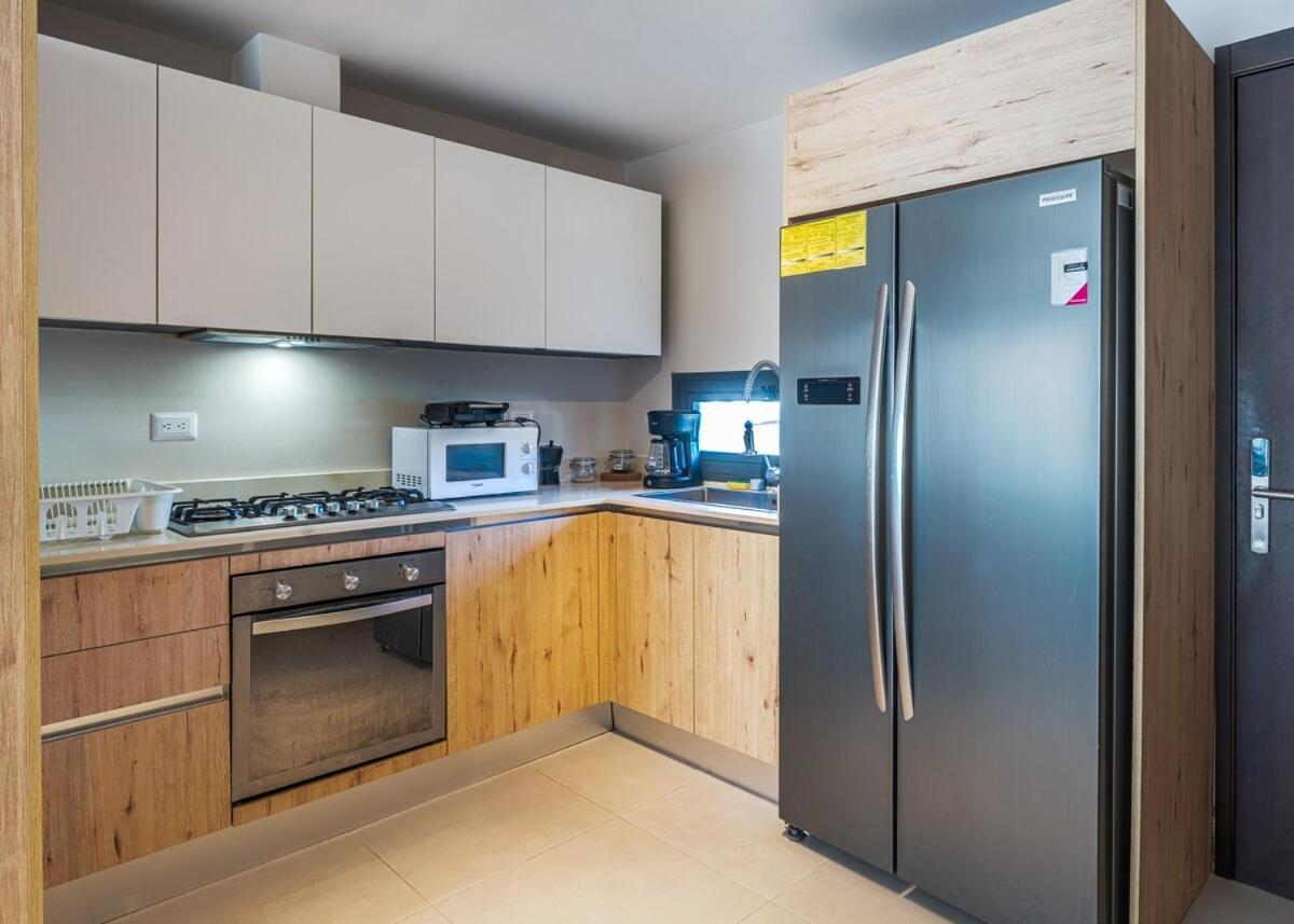Luxurious 2br 2ba 3 Min From The Apartment
