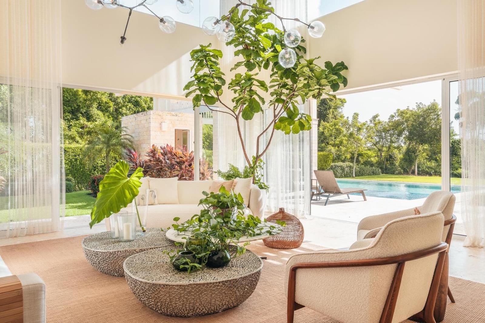 Wonderful 4br With Maid At Villa