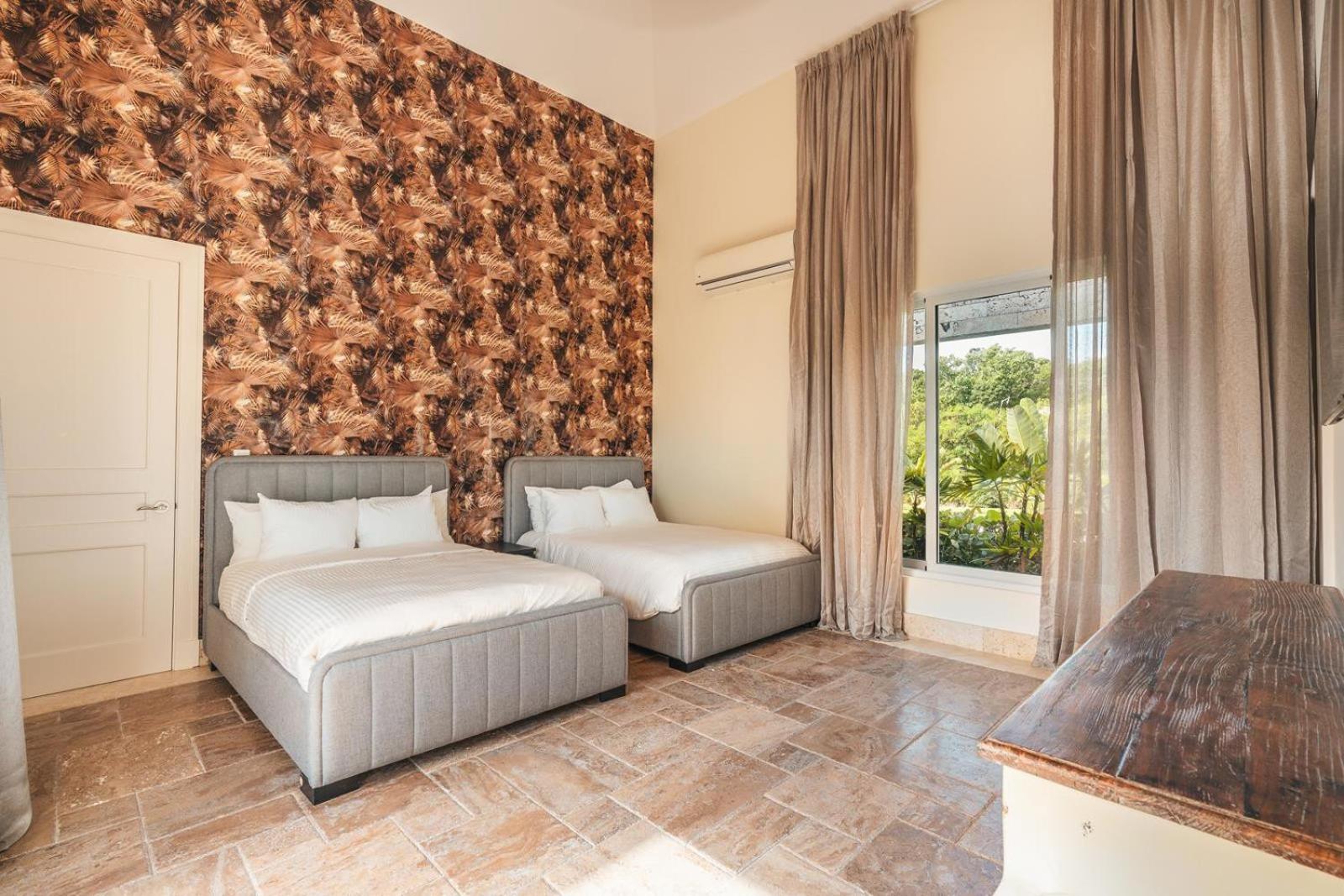 Wonderful 4br With Maid At Villa