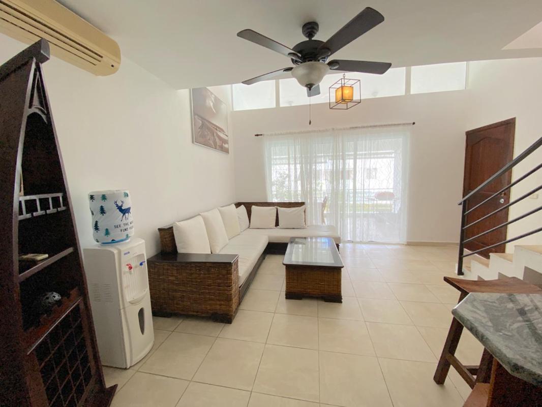 & With Pool And Ocean View Playa Corales Aparthotel Punta Cana