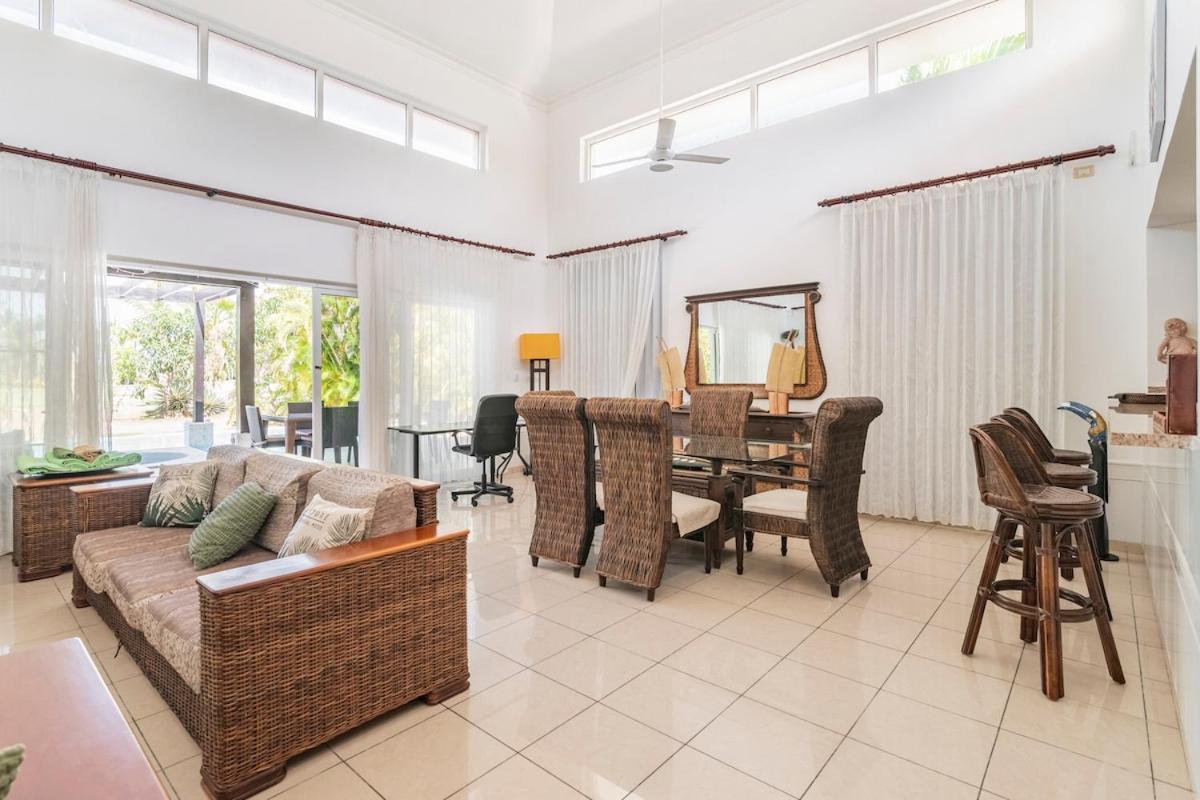 Private With Pool & Golf View Punta Cana