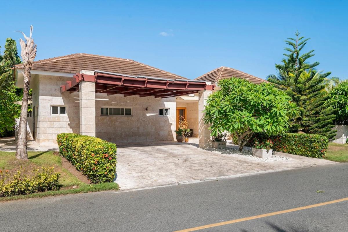 Private With Pool & Golf View Pousada