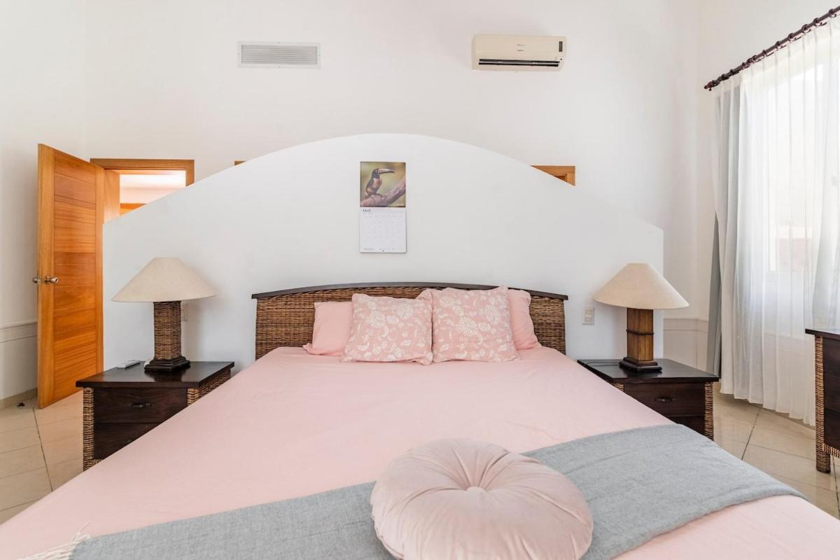 Private With Pool & Golf View *