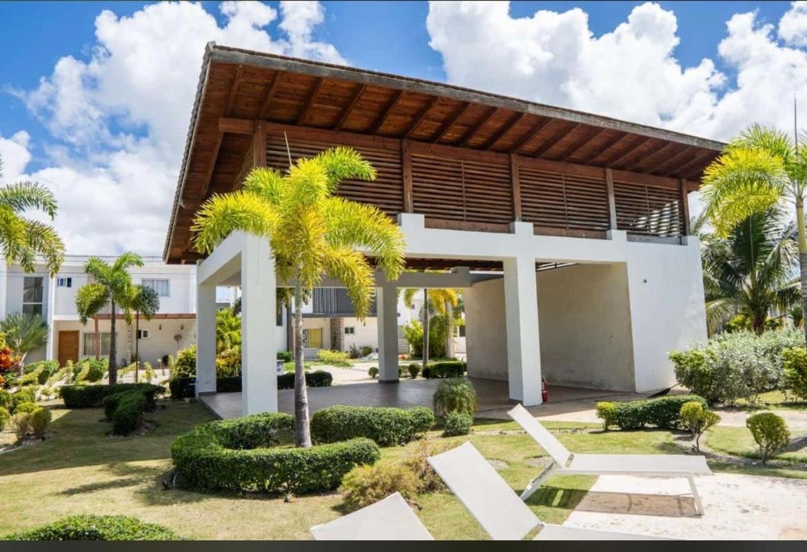 Apartment At The Heart Of Downtown-punta Cana Where Luxury Meets Comfort *