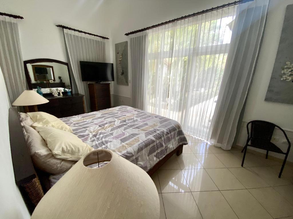 Private With Pool & Golf View