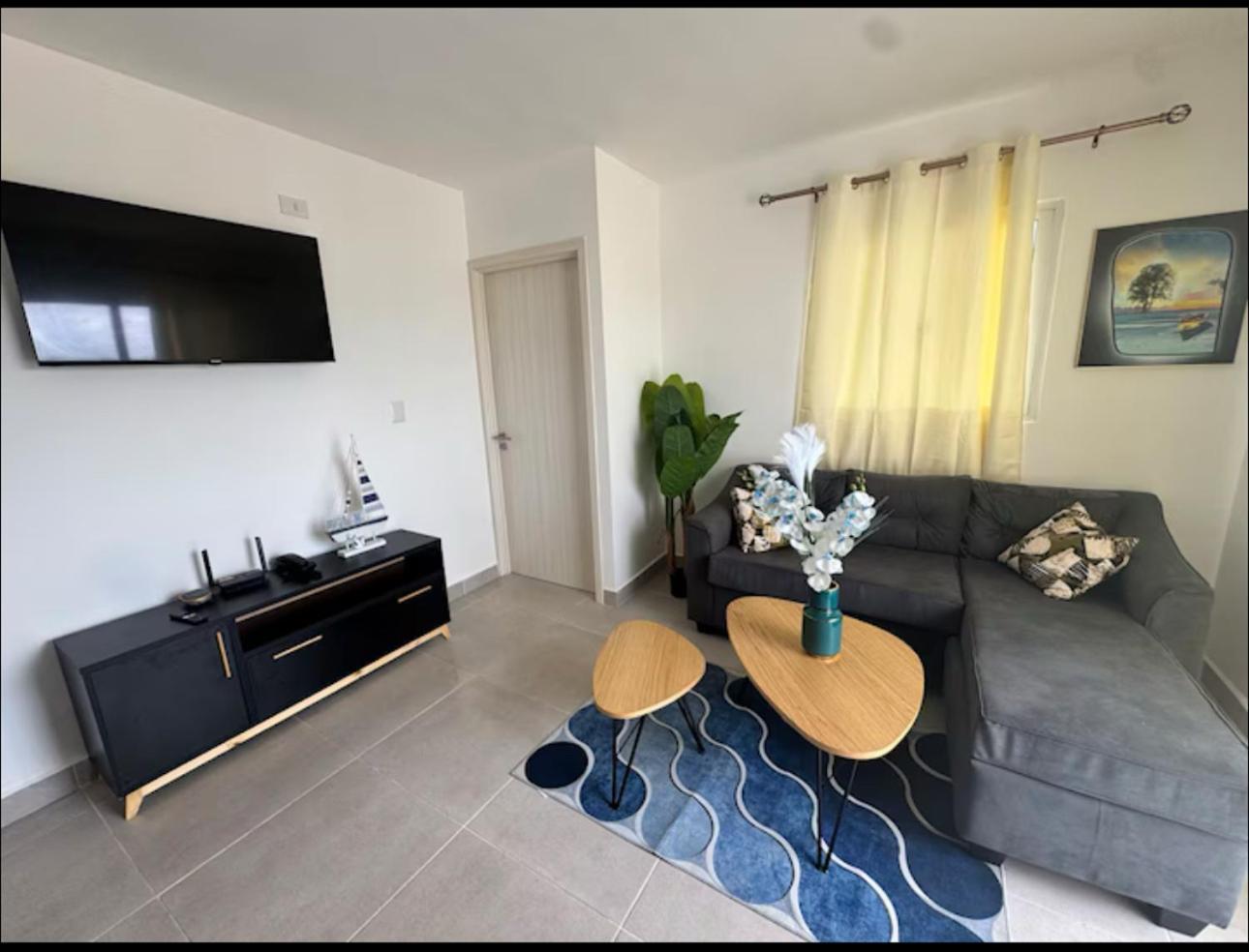 Serena Villague Apartment *