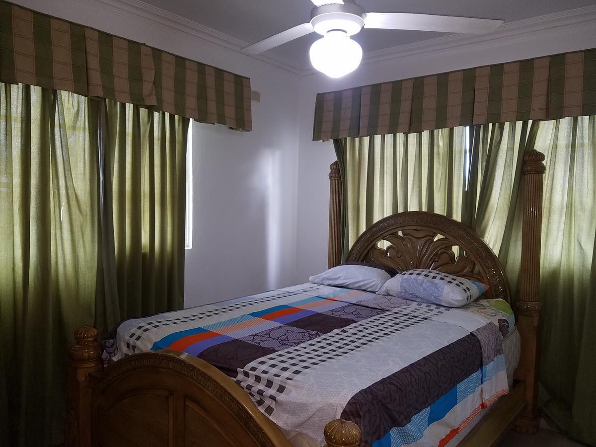 Shirley's Beach Place Privatunterkunft Punta Cana