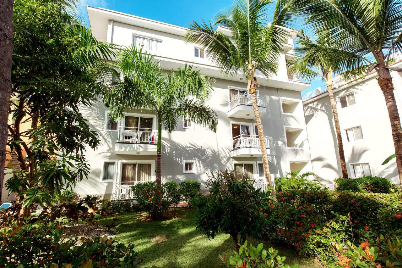 Hotel Tropicana Deluxe Club & Pool 4*