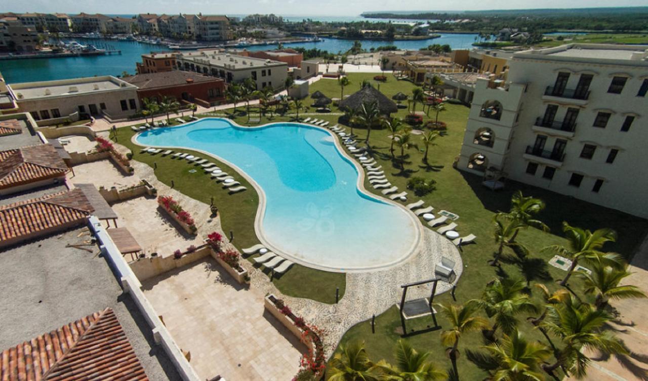 Resort Fishing Luxury