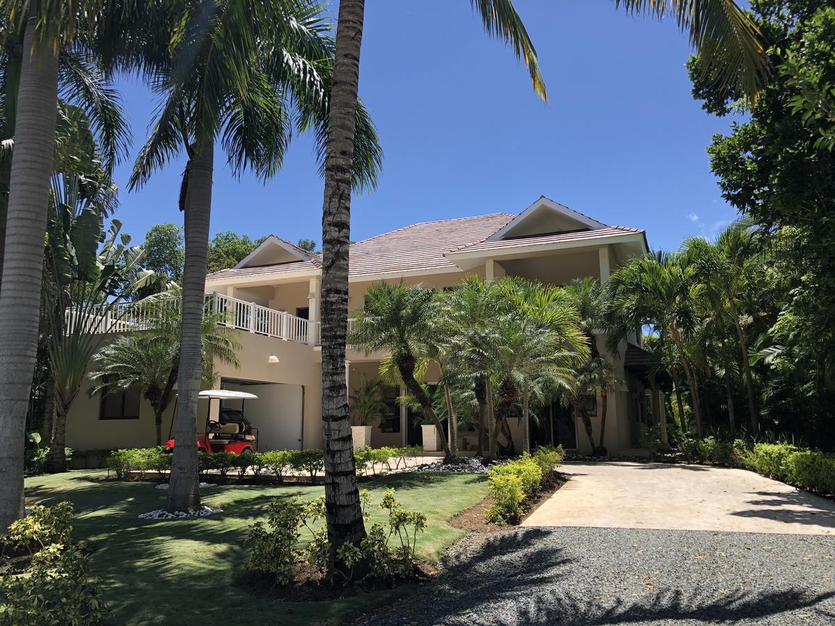 Villa Chalet Calle Los Cocos *