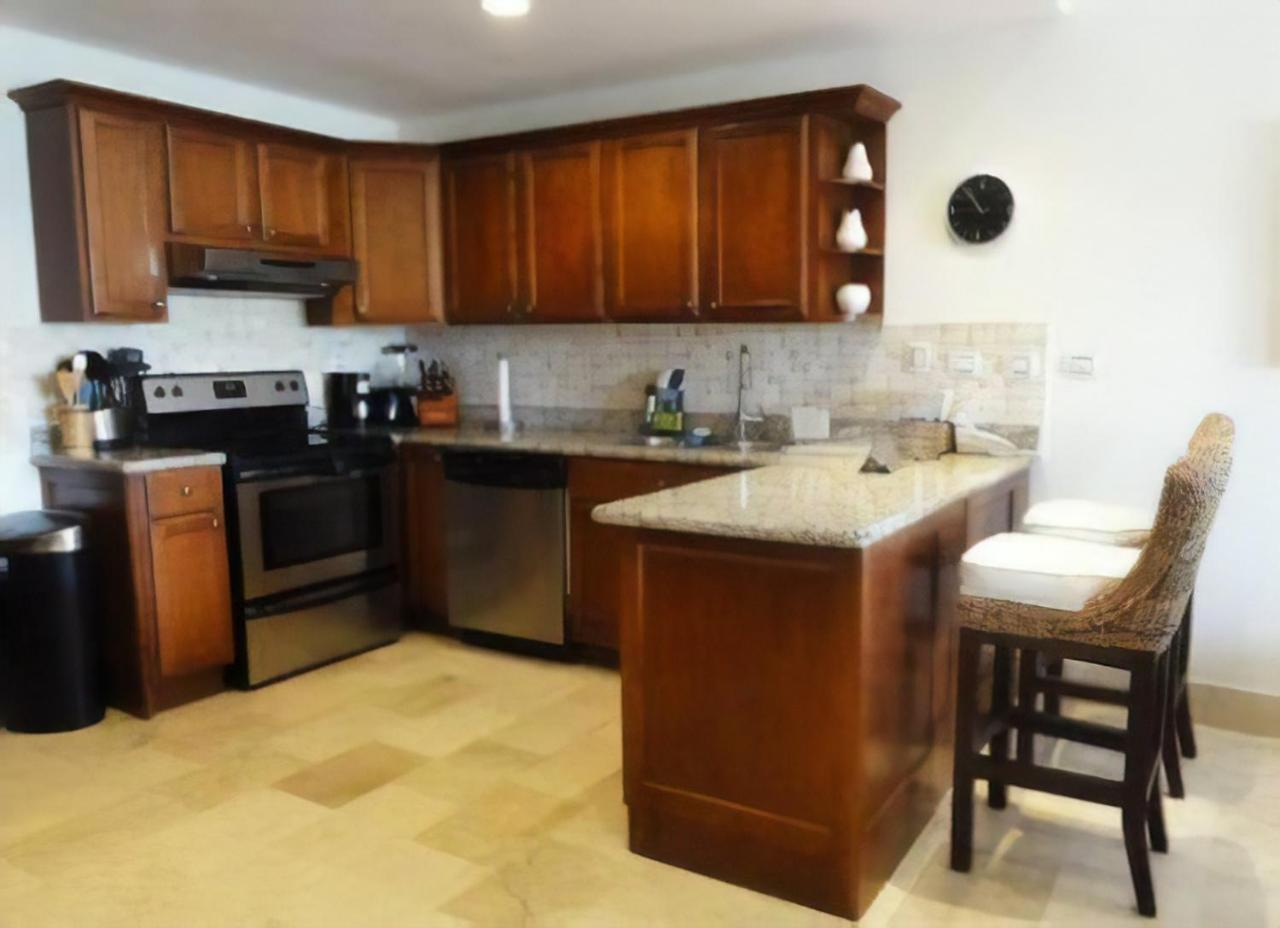 Cap Cana Luxurious Marina Apartamento