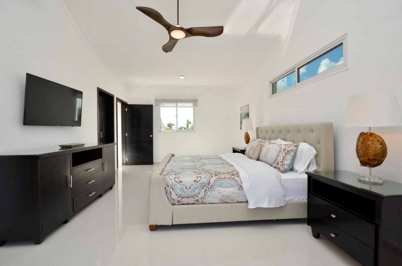 The Sanctuary @ Corales Apartment *