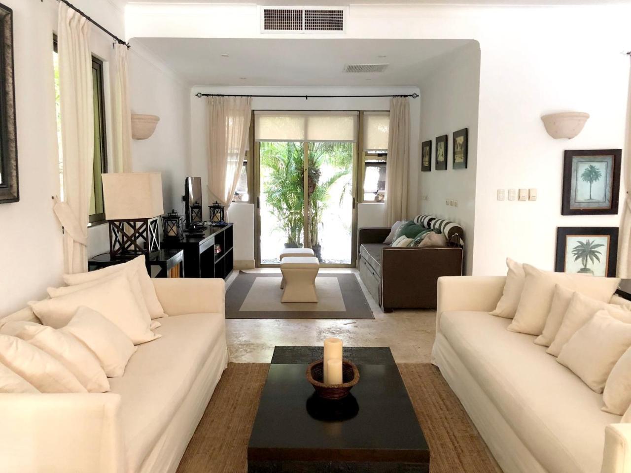 Villa Chalet Calle Los Cocos Punta Cana
