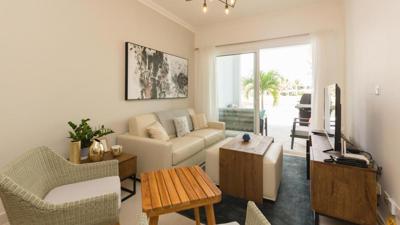 Cocotal Lake Village B102 - Golf Gated Community, Free Wi-fi Ferienhaus Punta Cana