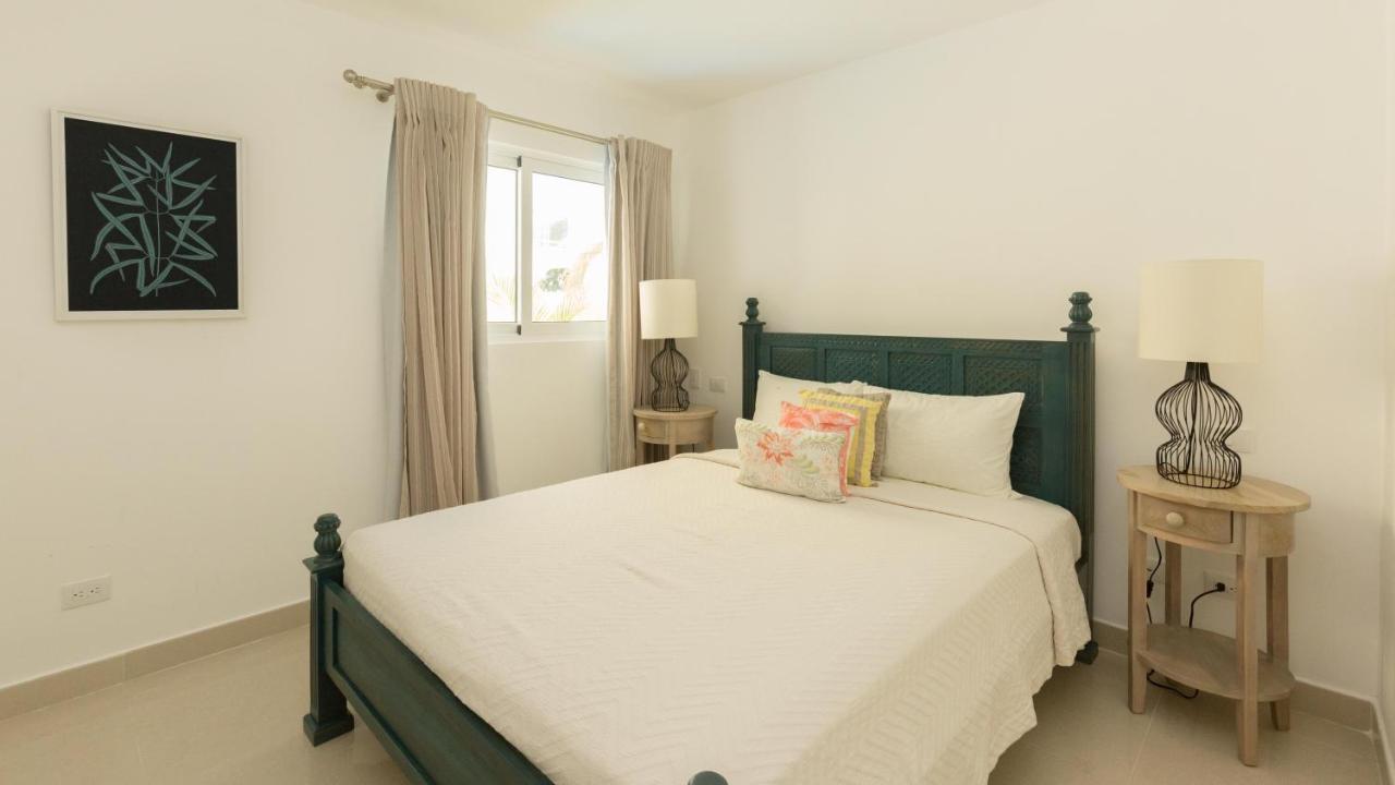 Cocotal Lake Village B102 - Golf Gated Community, Free Wi-fi Ferienhaus Punta Cana