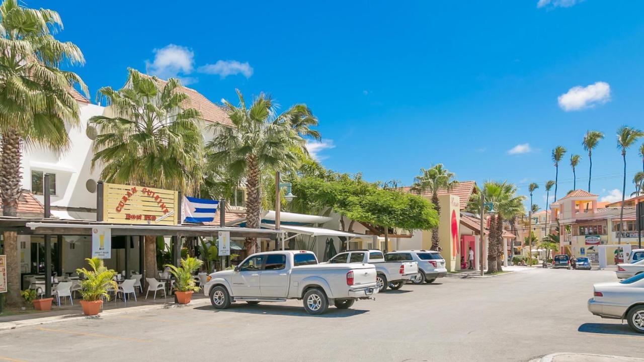 Cocotal Lake Village B102 - Golf Gated Community, Free Wi-fi Ferienhaus *