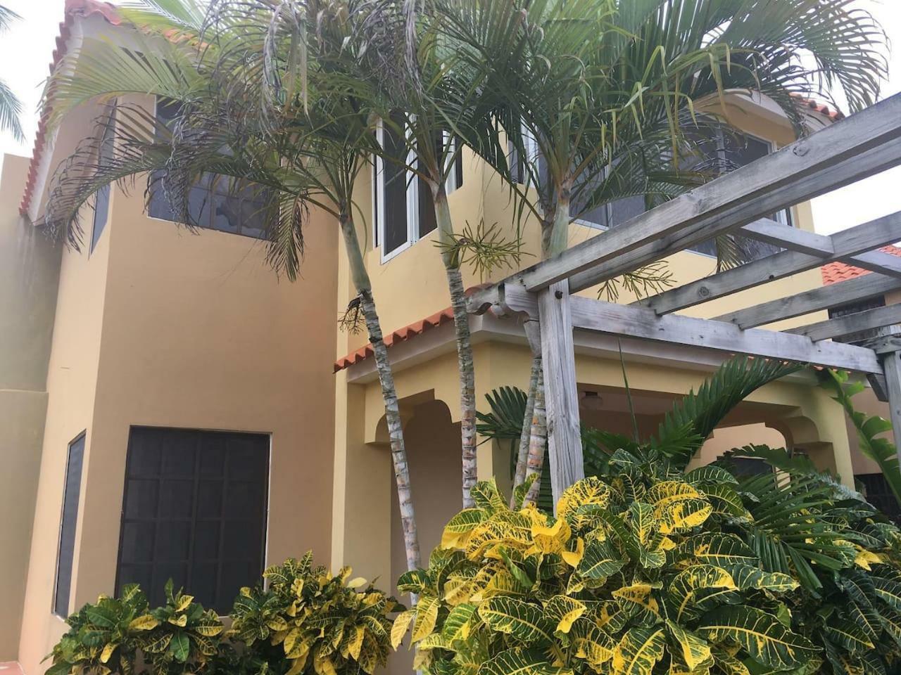Casa de férias Las Palmera Deluxe. Ideal Families Near Matilda Beach. Playa Bavaro Punta Cana