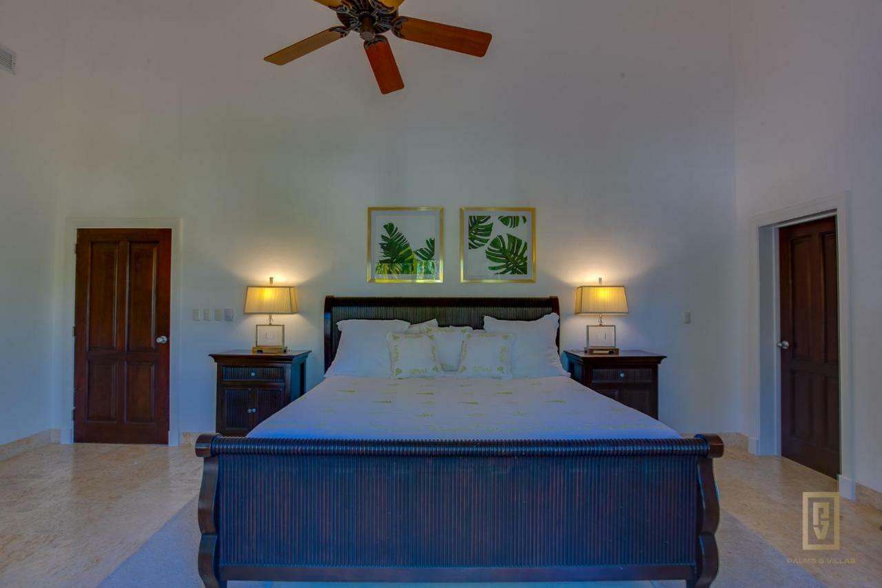 Villa Chalet Calle Los Cocos *