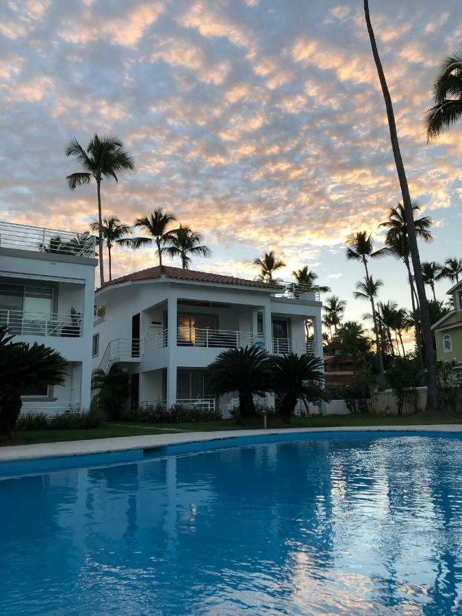 Truecost Villas Paradise Hotel