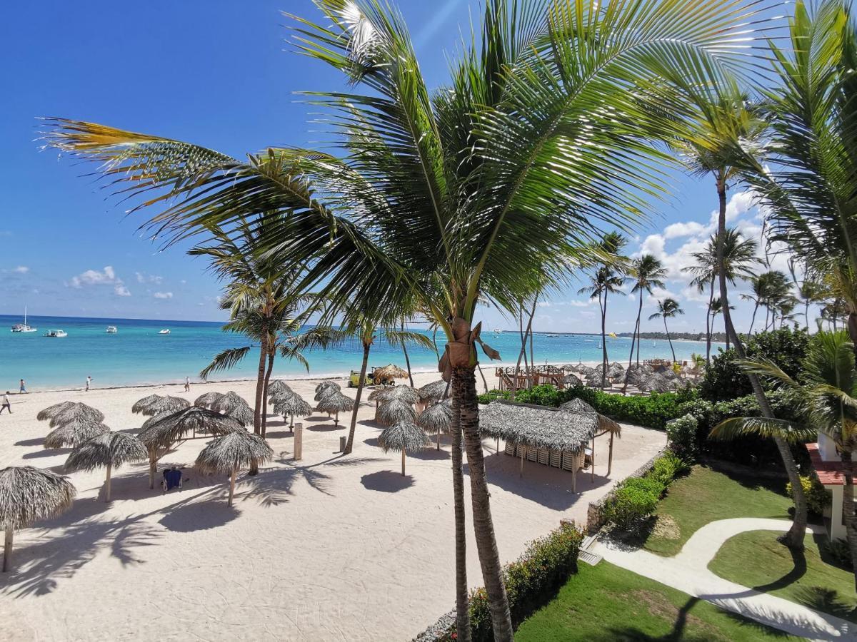 Tropicana Suites Beach Club And Pool Hotel