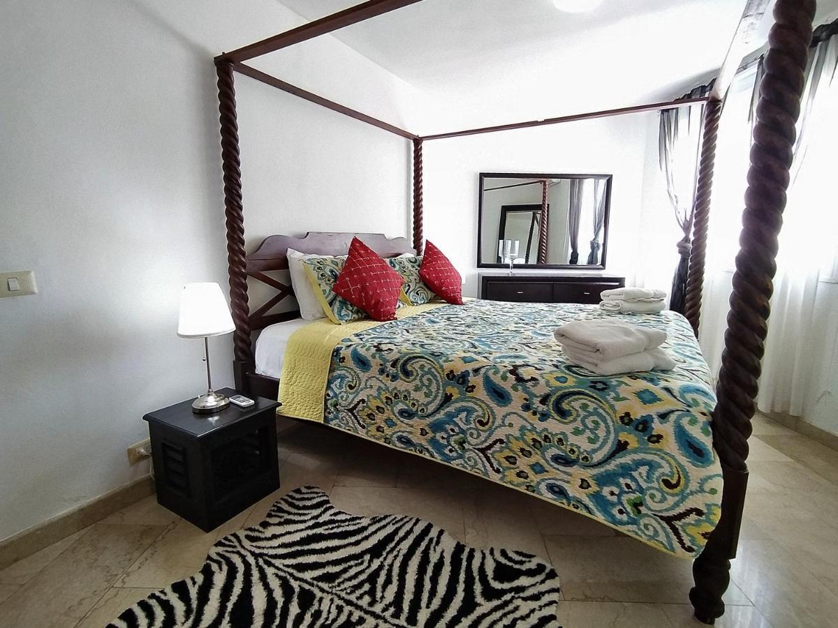 Truecost Villas Paradise Hotel 4*