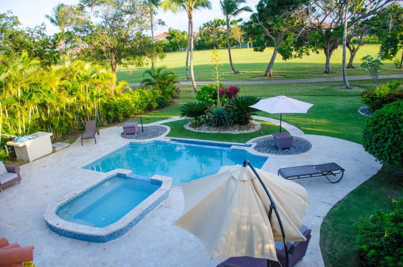 Esmeralda Residencial Cocotal Bavaro Villa