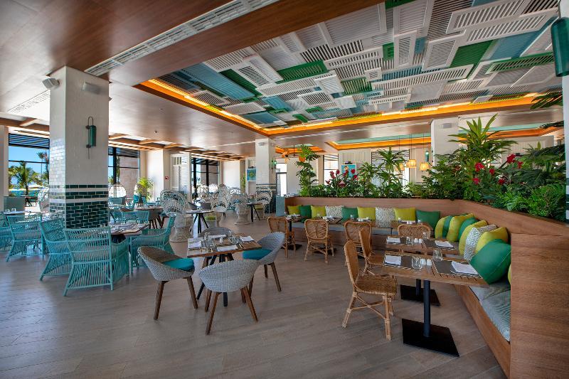 Unique Club At Lopesan Costa Bavaro