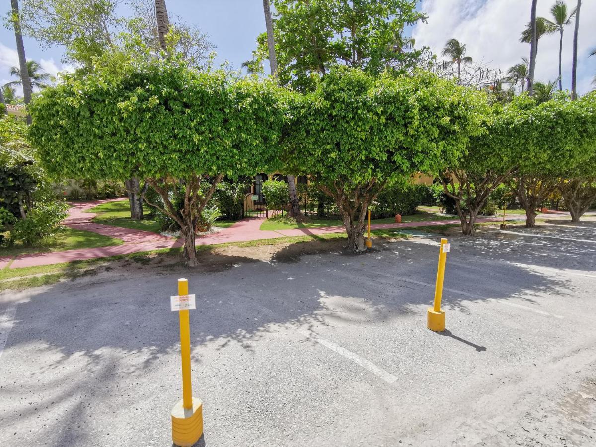 Hotel Los Corales Beach & - Best Price For Long Term Vacation Punta Cana