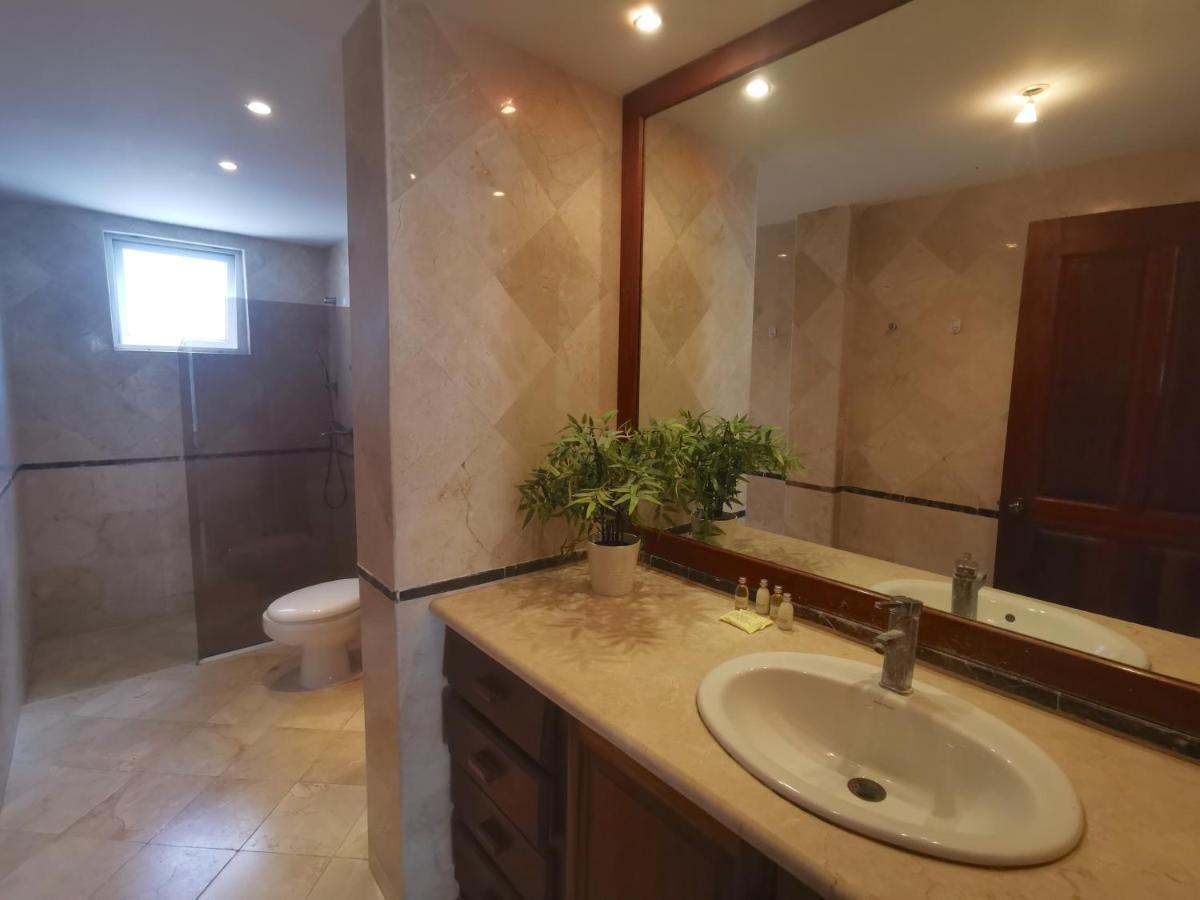 Los Corales Beach & - Best Price For Long Term Vacation Hotel