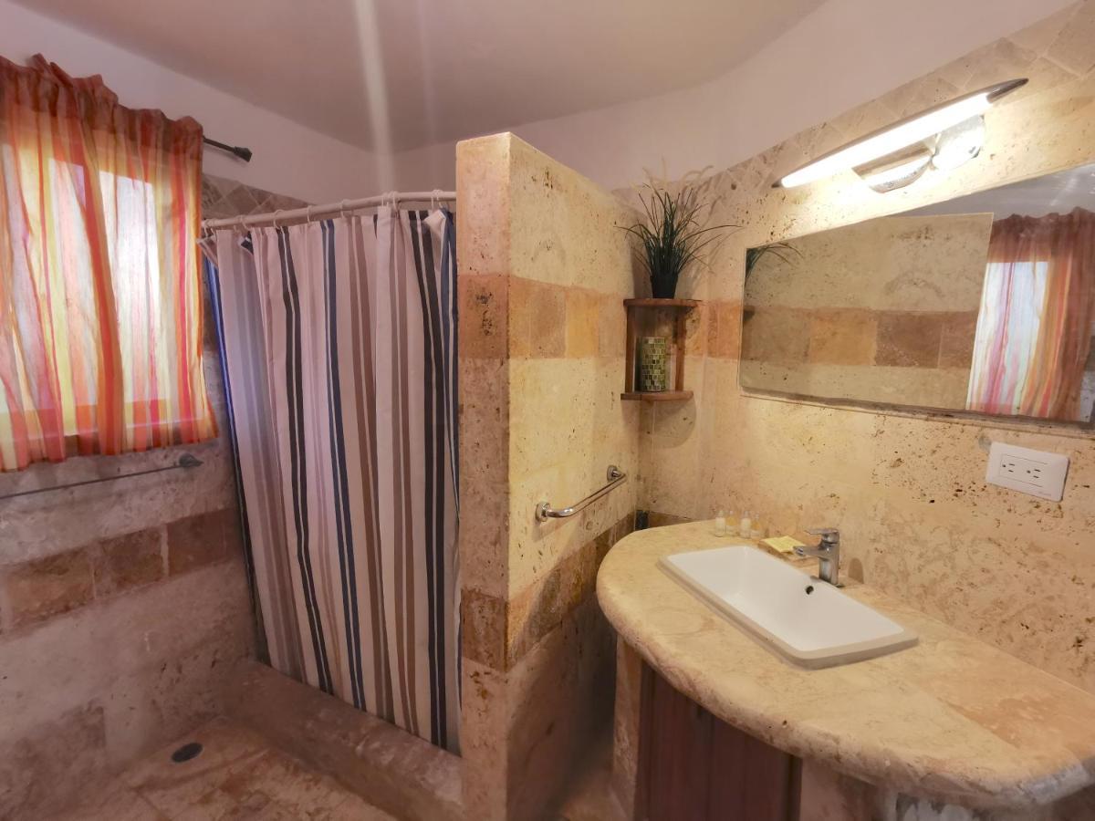 Beach House 3 Bedrooms Pickup Wifi Bbq - Playa Los Corales Punta Cana