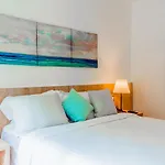 Beach Garden B2 Luxury Condo