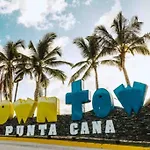 Bonito apt de 3 hab/pool wifi A/C Punta Cana