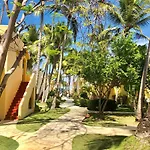 Vacation Villas & Apartments Long Term Rentals Bavaro Los Corales Wifi Bbq