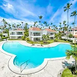 Vacation Villas & Apartments Long Term Rentals Bavaro Los Corales Wifi Bbq