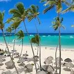 Ducassi Suites Rooms & Beach - Playa Bavaro - Wifi - Parking - Rooftop Pool & Spa