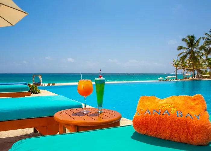 Luxury Condo Coral Bay