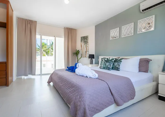 Beachfront Punta Cana Condo For Rent - Ocean View, Private Terrace, And Bbq