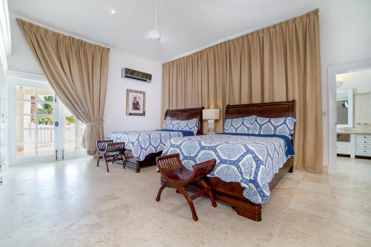 Paradise Luxury With Huge Pool And Jacuzzi Apartment