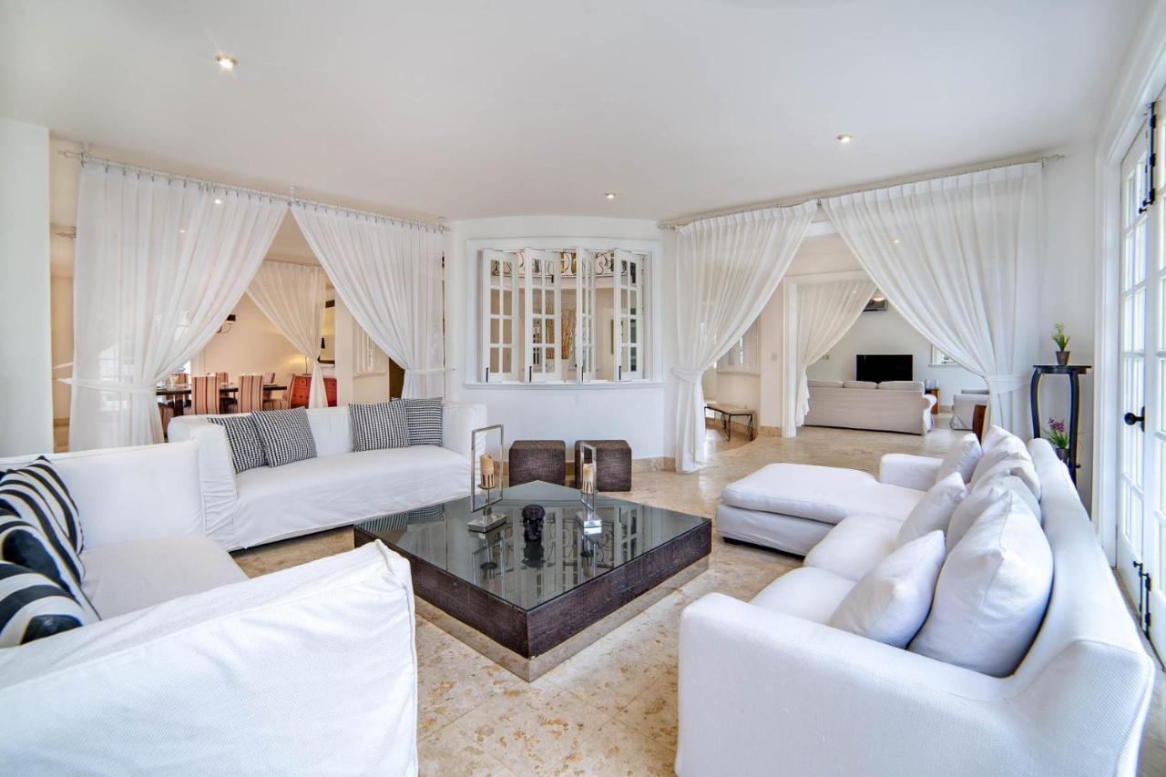 Paradise Luxury With Huge Pool And Jacuzzi Apartment *