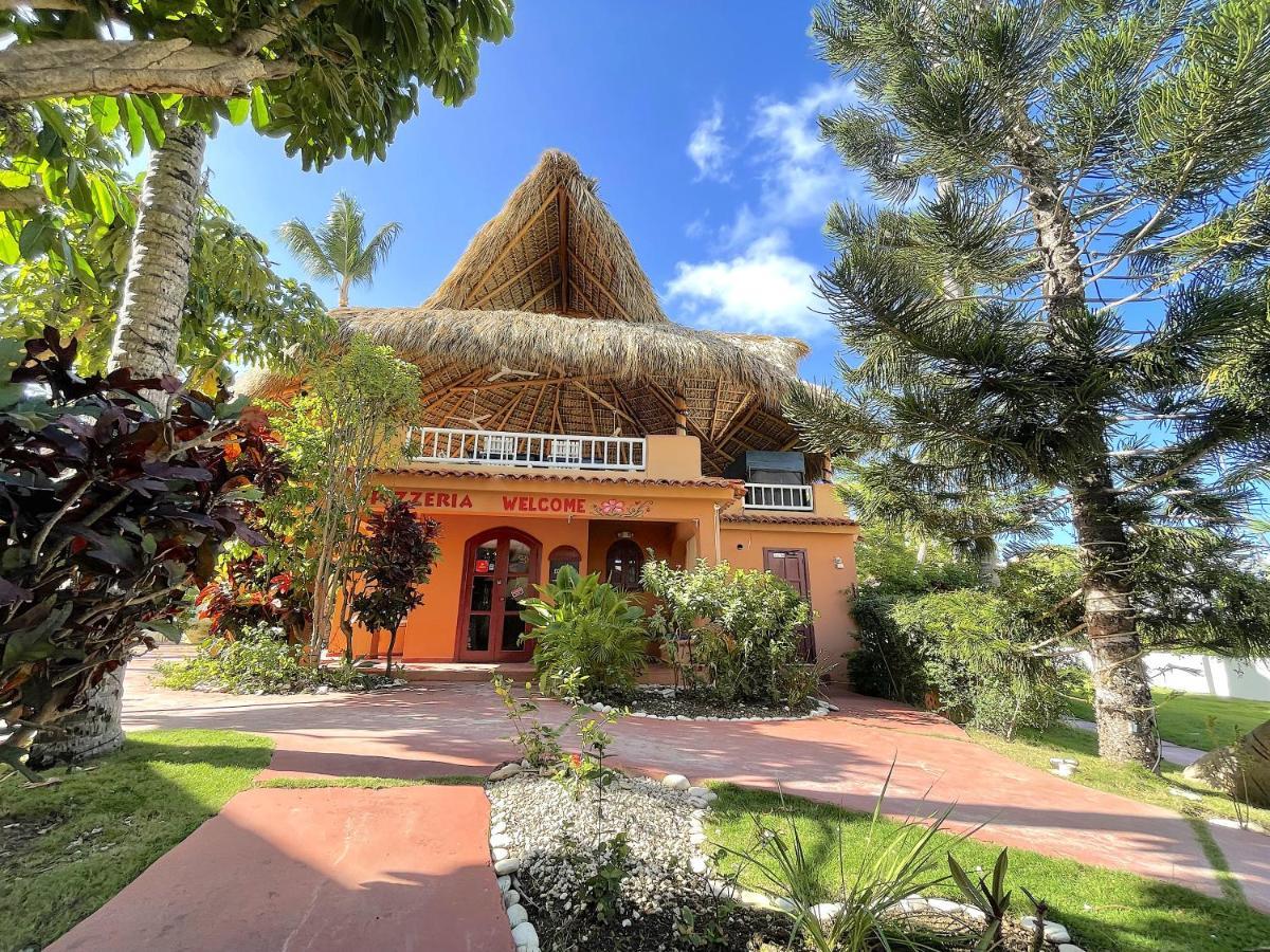 Sol Caribe Mar Pool - Playa Bavaro Beach Club &
