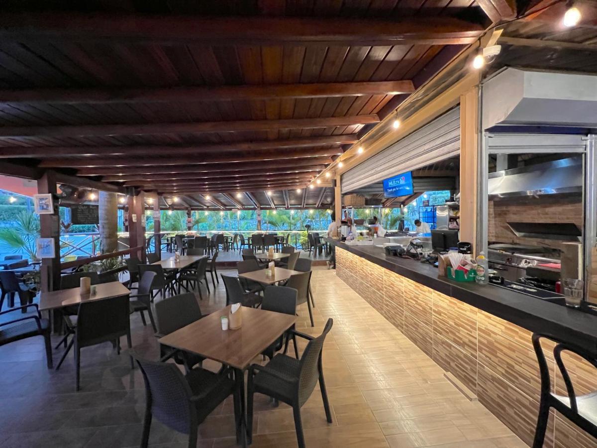 Executive Suites Ducassi - Rooftop Pool And Beach Club